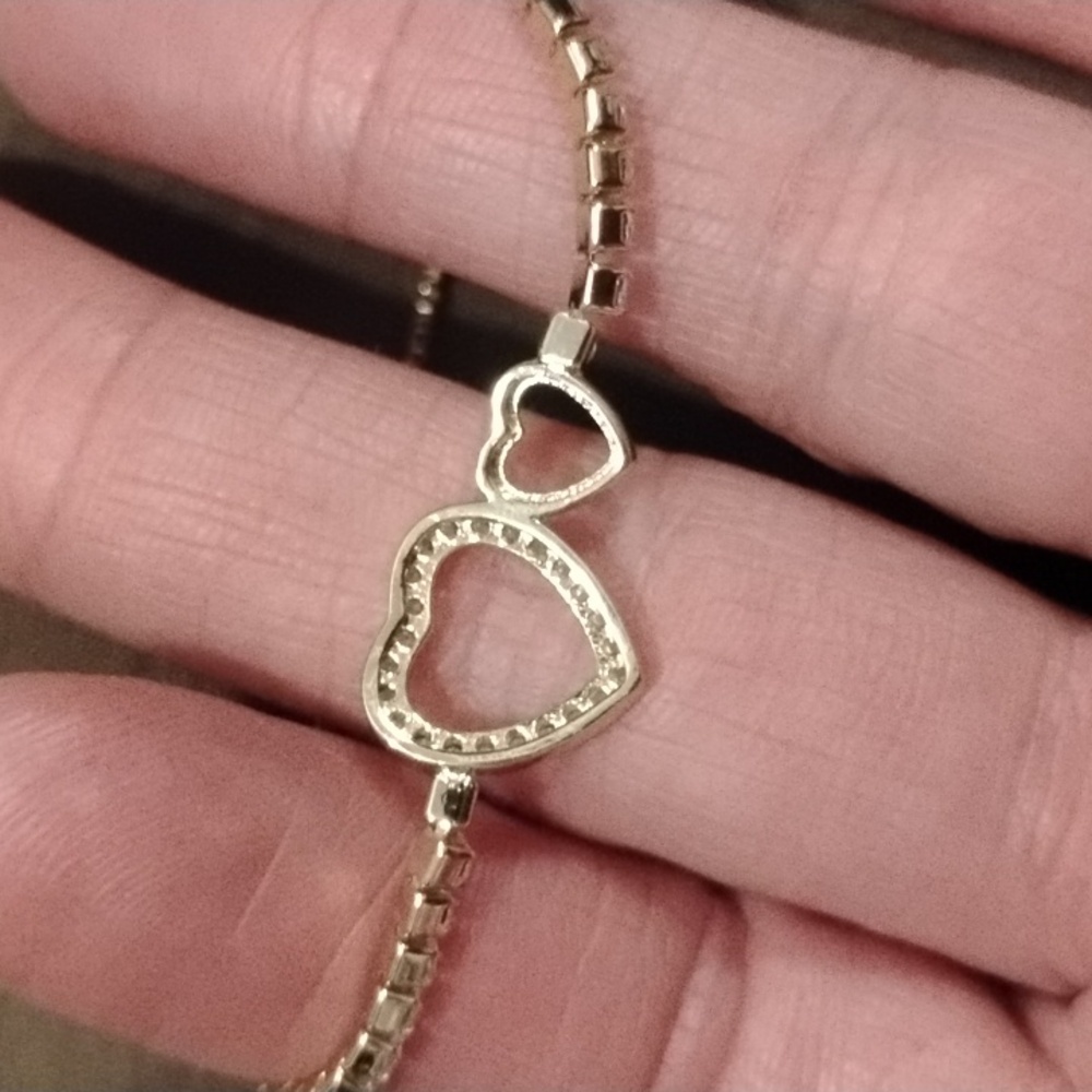 Bracelet 3/$25 - Picture 4 of 6
